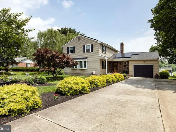 60 Harmony Rd, Mickleton, NJ 08056