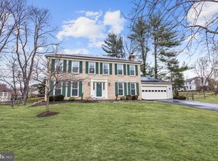 18104 Darnell Dr, Olney, MD 20832