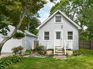 25 Comet Rd, Rocky Point, NY 11778