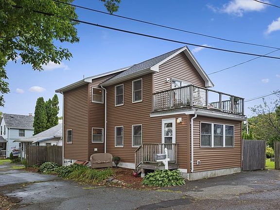 3rd image of 8 Salters Ave