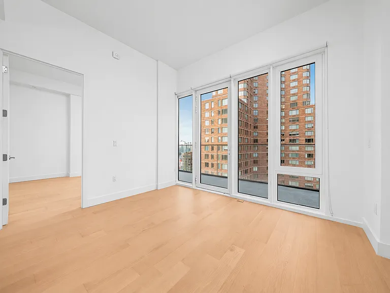250 W 49th St #52701 — Photo 6