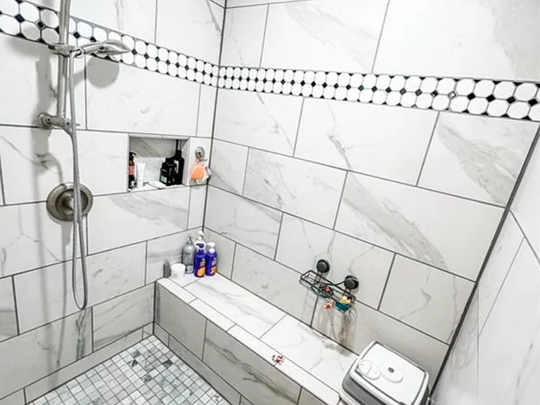 1222 Haines Dr — Photo 12