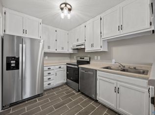 2080 Woodlawn Dr SW Unit 2080, Huntsville, AL 35802