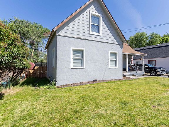 2nd image of 455 N Roop St