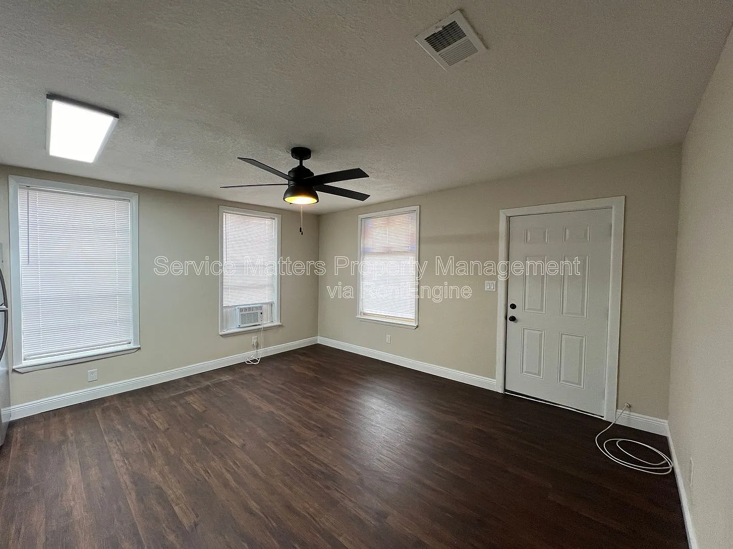 2 bed, 1.0 bath, 762 sqft, $1,250 — Photo 3