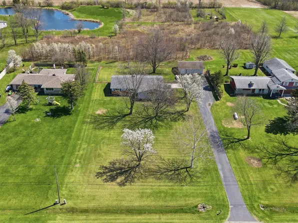 181 S Us Highway 23, Fostoria, OH 44830