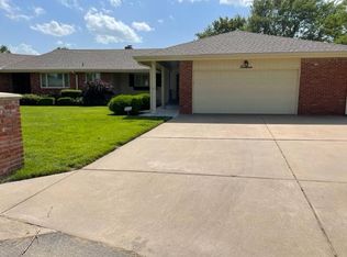 14 E Saint Cloud Pl, Wichita, KS 67230