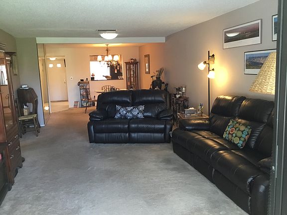 4th image of 19029 Us Highway 19 N APT 10A