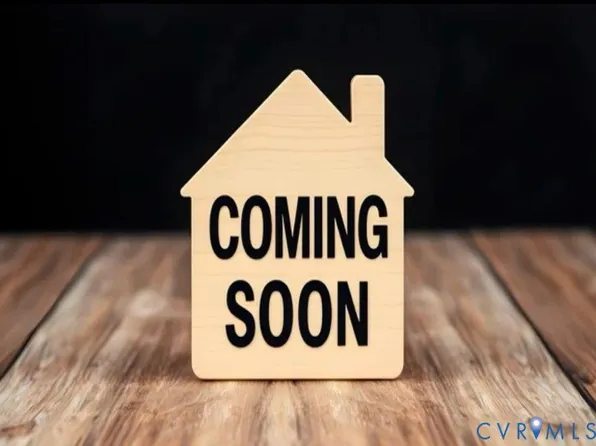 8263 Fourscore Dr, Mechanicsville, VA 23111