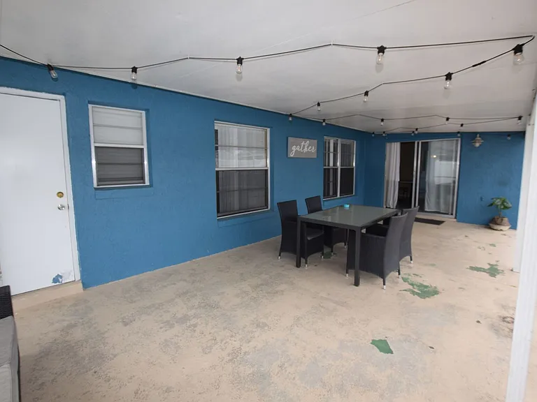 1090 Jason Ridge Ct — Photo 9