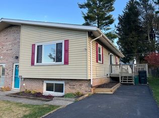 519 Golden St, Lititz, PA 17543