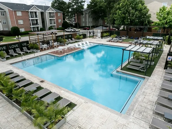 210 15th St E, Tuscaloosa, AL 35401