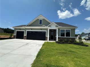 127 Eagle Creek Dr, Central, SC 29630