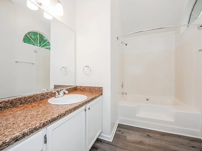 642 Beaver Run Trce — Photo 15