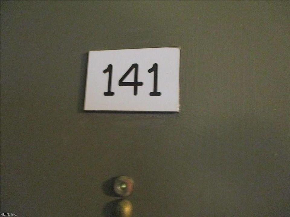 1st image of 141 Cape Dorey Dr