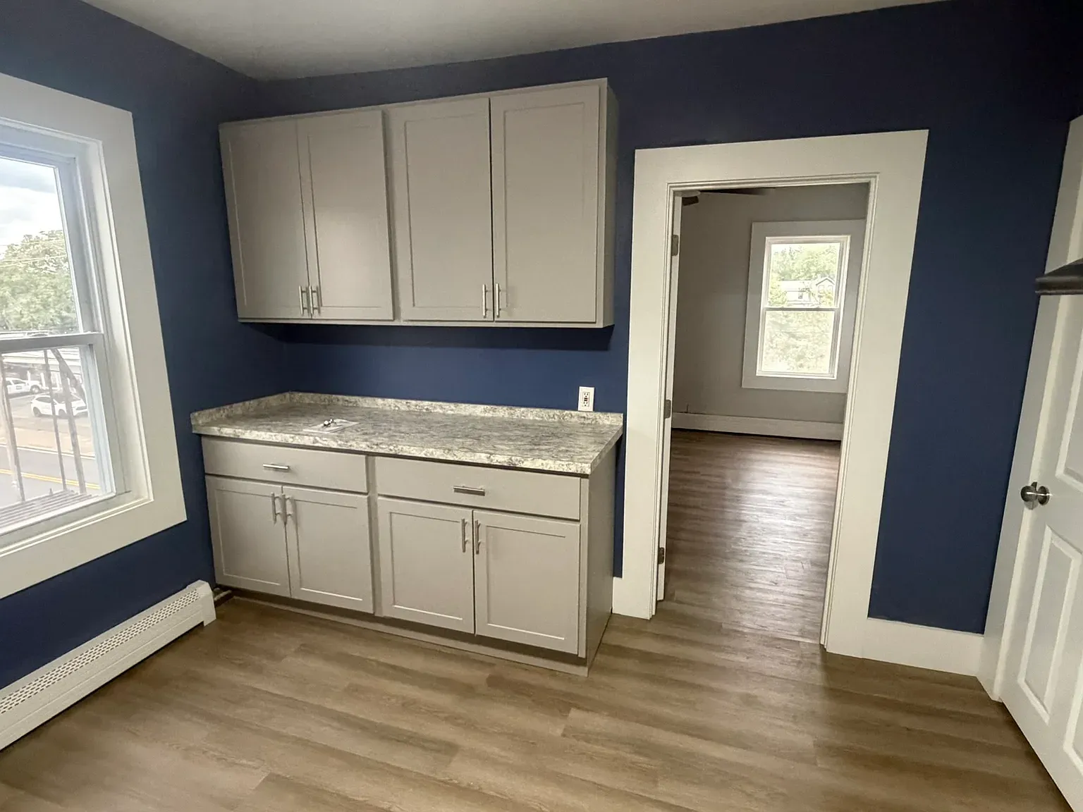 4 bed, 1200 sqft, $2,500 — Photo 3