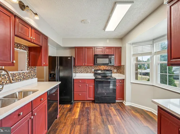 10253 Irongate Way, Manassas, VA 20109