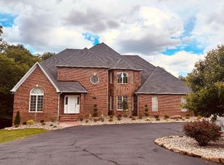 641 Vonda View Blvd, Franklin, KY 42134
