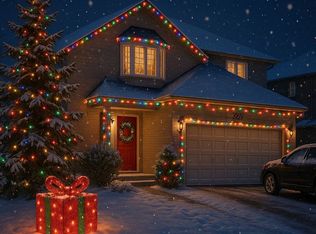 2330 Southcott Rd, Pickering, ON L1X2S9