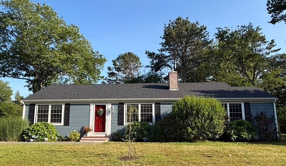1st image of 75 Trout Brook Rd