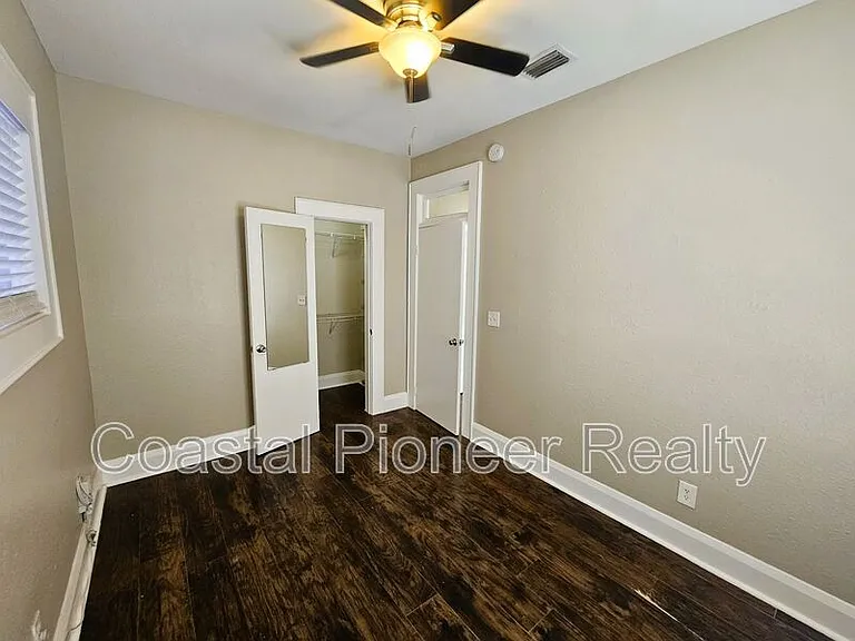 209 S Westland Ave #D — Photo 21