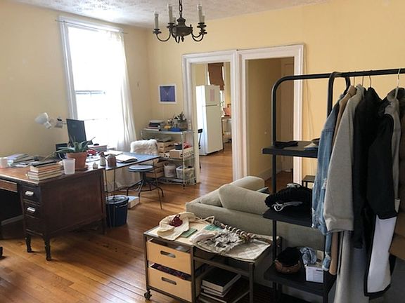 3rd image of 188 Dwight St #1L