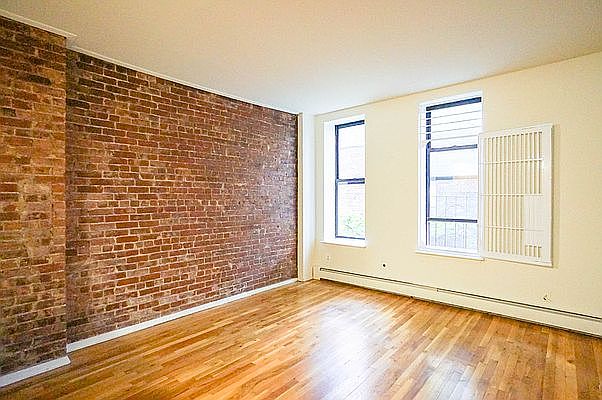 1st image of 305 E 94th St APT 1G