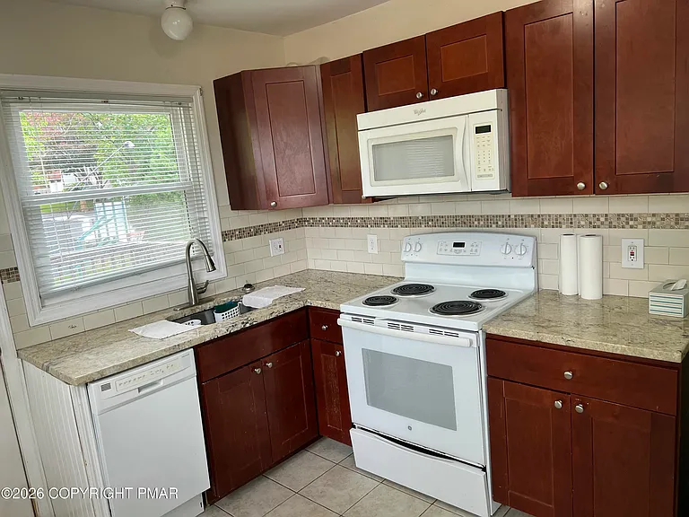 1730-1732 Madison Ave #3 — Photo 8
