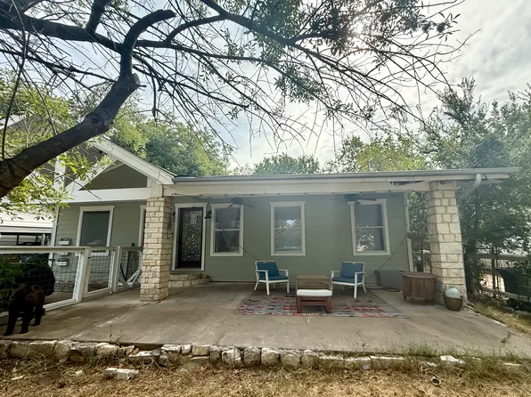 1607 Singleton Ave #A, Austin, TX 78702
