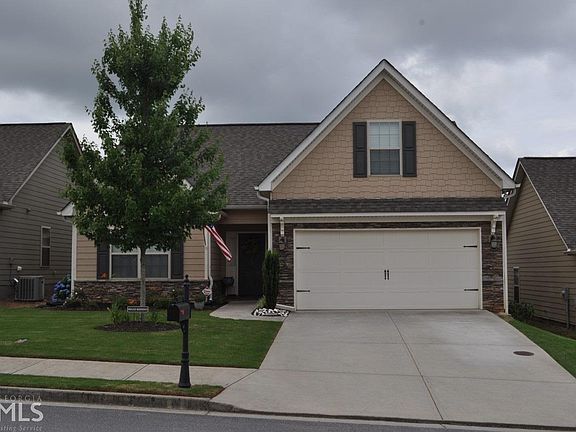 2nd image of 4827 Coopers Creek Ln