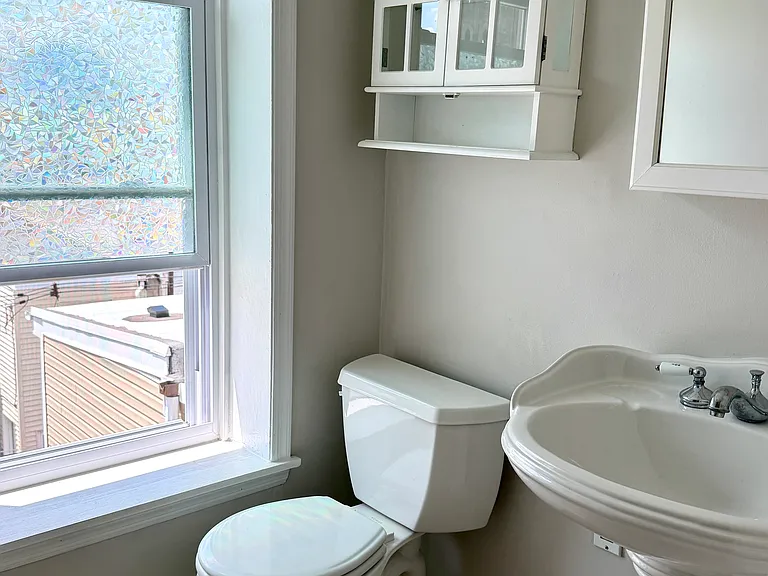 2362 E Norris St — Photo 17