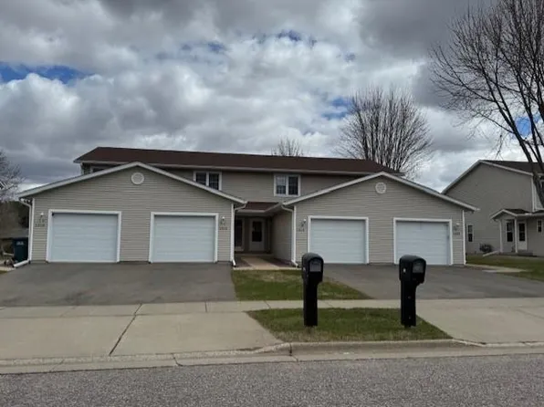 1312 Silver Dr, Baraboo, WI 53913