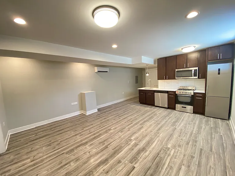 2459 S Washtenaw Ave #GE — Photo 3