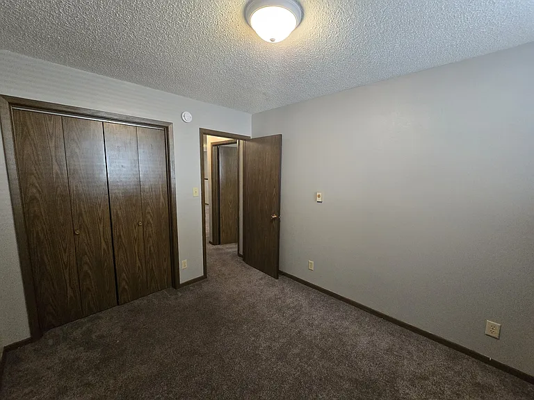 1840 W 3rd St #B — Photo 12