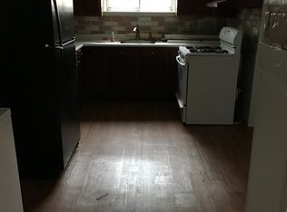 1213 Pine Grove St, Bristol, PA 19007