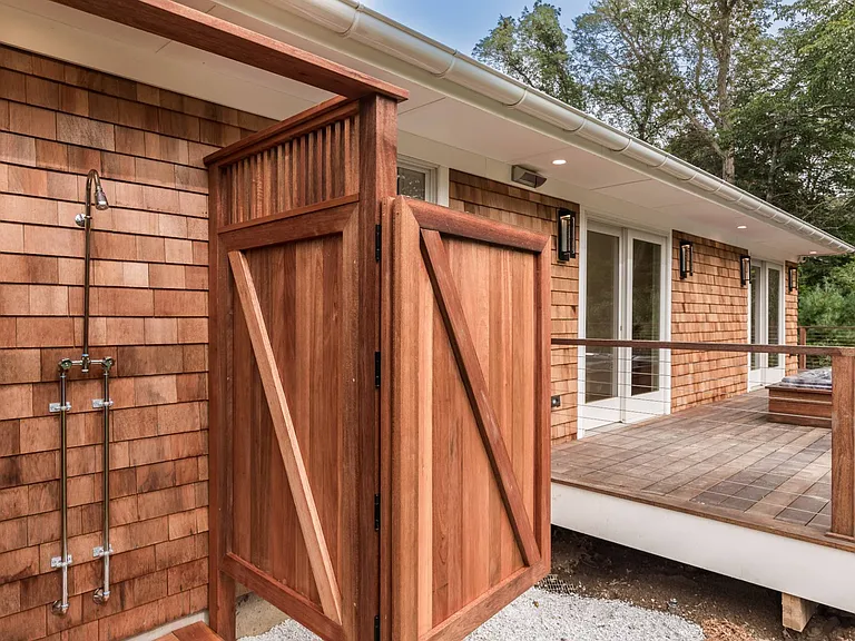 38 Sandra Rd — Photo 30