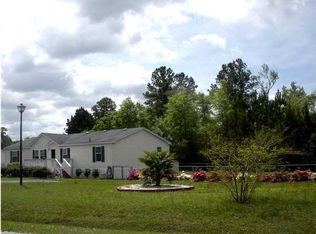 436 Pooshee Plantation Way, Bonneau, SC 29431