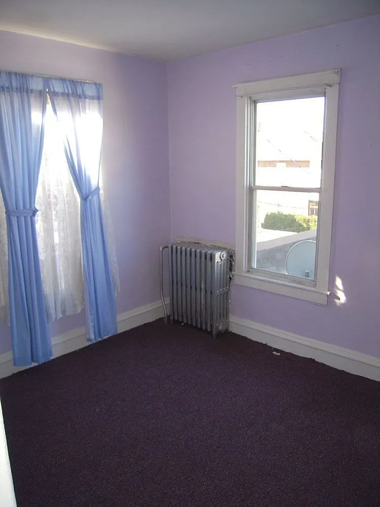 120 Jefferson St photo 1