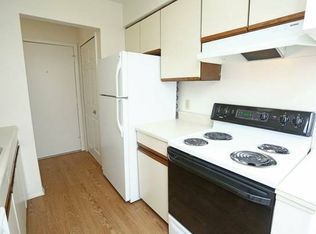 1007 Henry Ct, Flushing, MI 48433