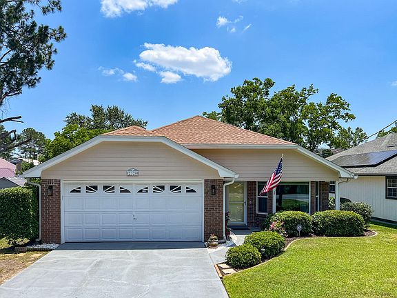 3rd image of 2320 Willow Bend Blvd