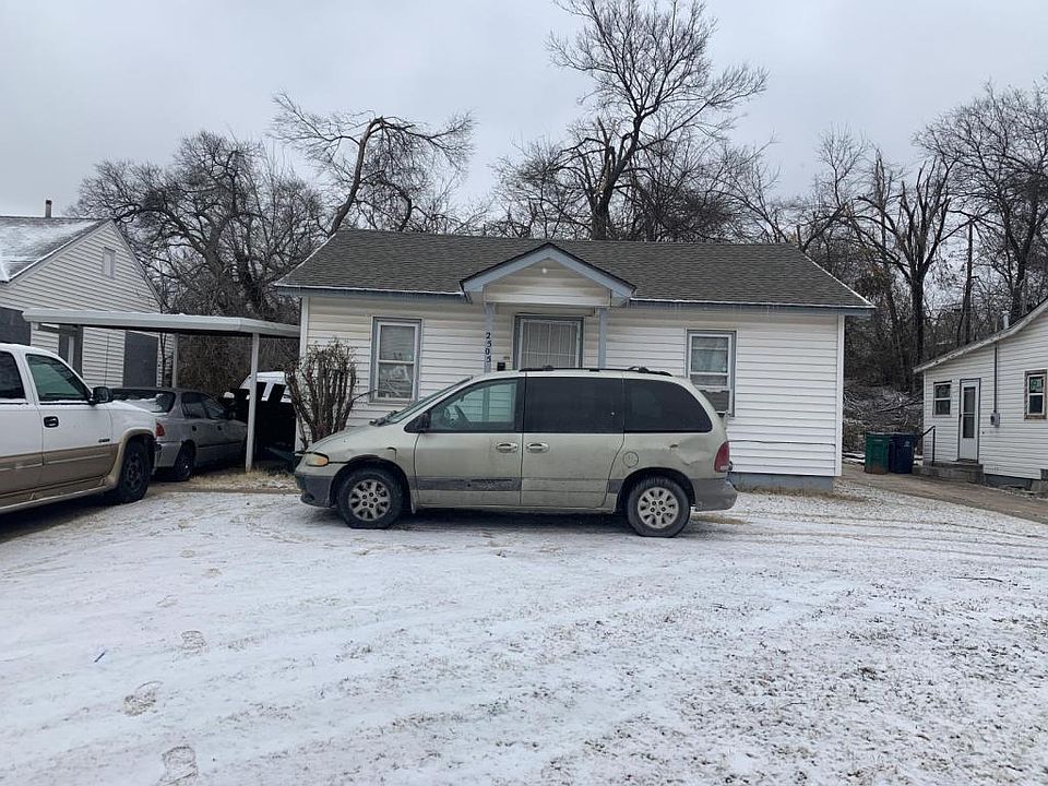 1st image of 2505 NE 13th St