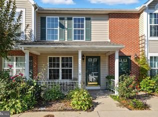 104 Pebble Ln, Bellefonte, PA