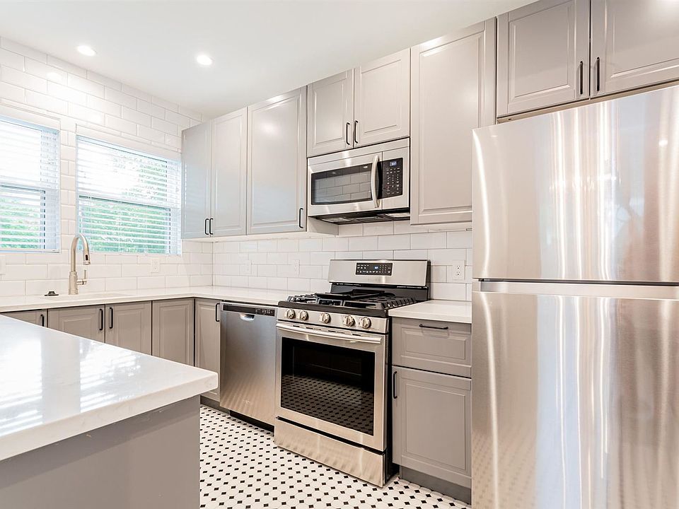 1st image of 2808 Wooldridge Dr #2808