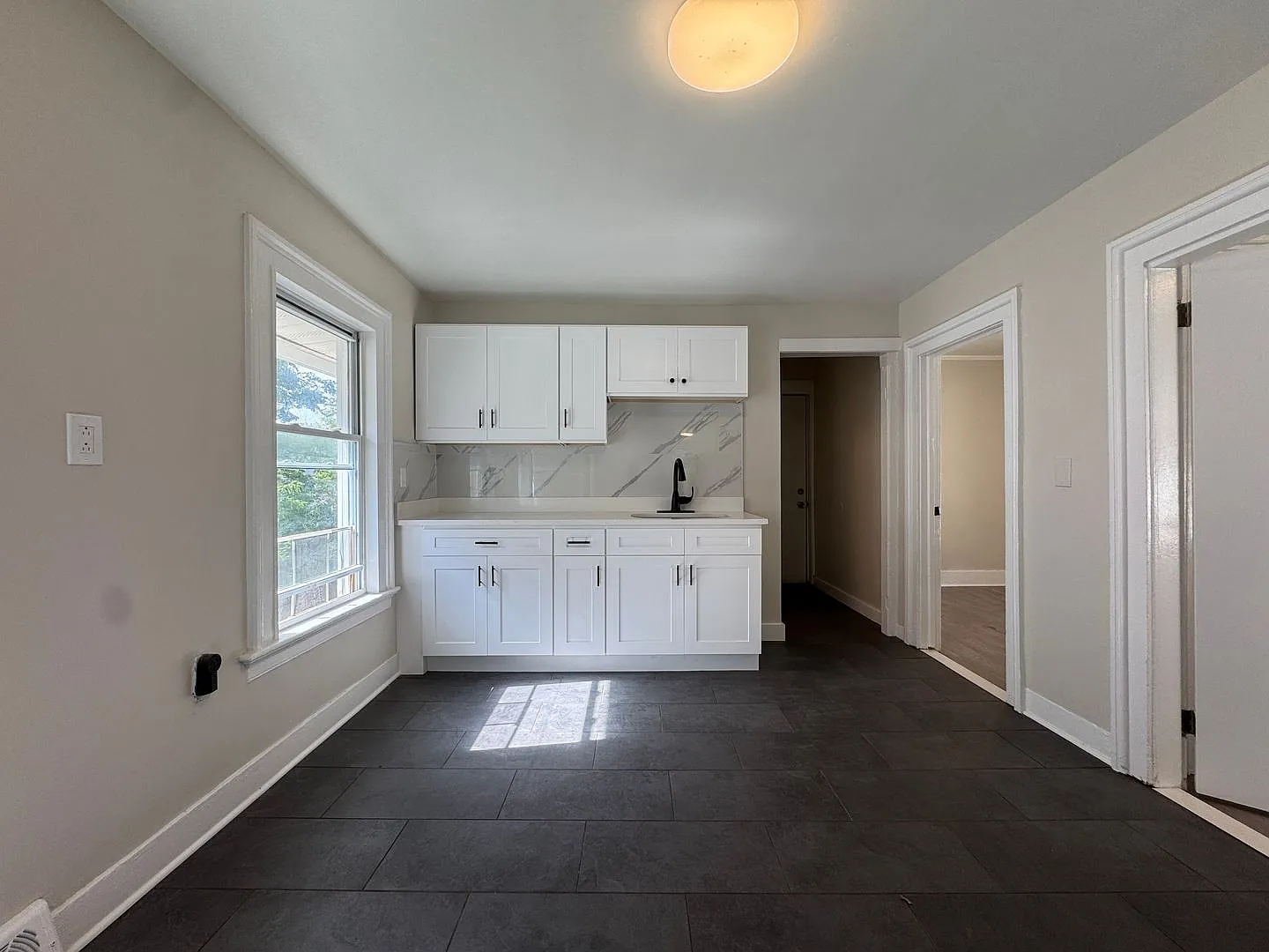 48 Stevens Street — Photo 1