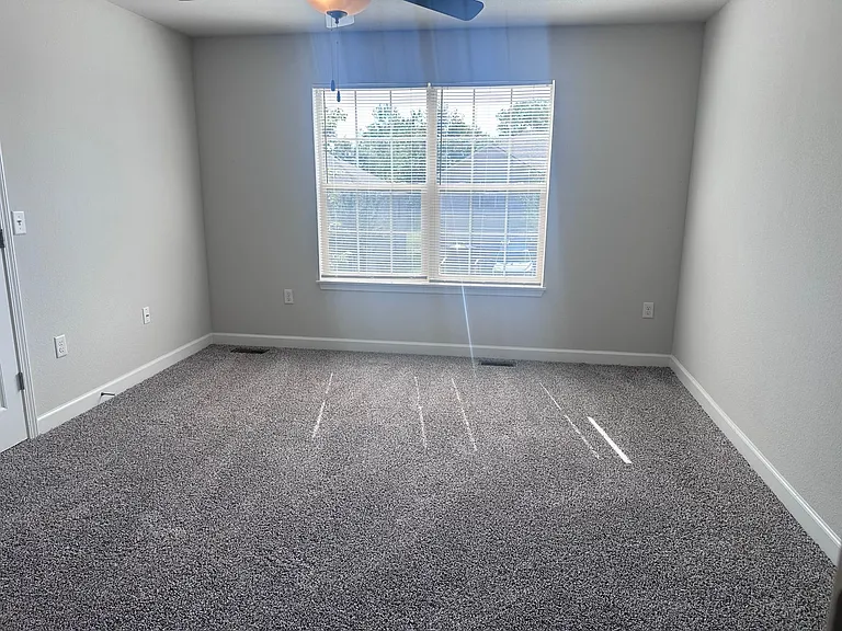 1417 NE Mary Ct — Photo 11