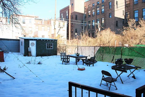 Rented by Triplemint | media 21