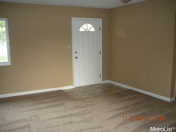 3rd image of 16797 Letteau Ave