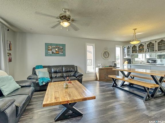 3rd image of 311 4th AVENUE E