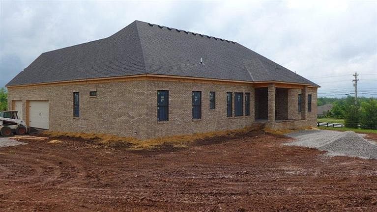2nd image of 508 W Brannon Rd