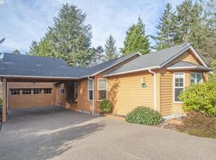 1135 Morning Walk, Depoe Bay, OR 97341